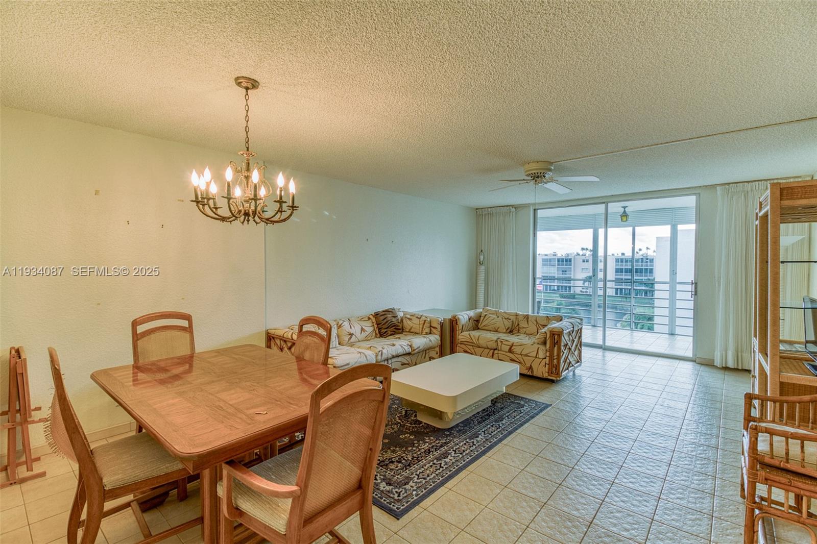 314 Southeast 10th Street, Unit 406 Dania Beach, FL 33004 - Photo 4 of 23