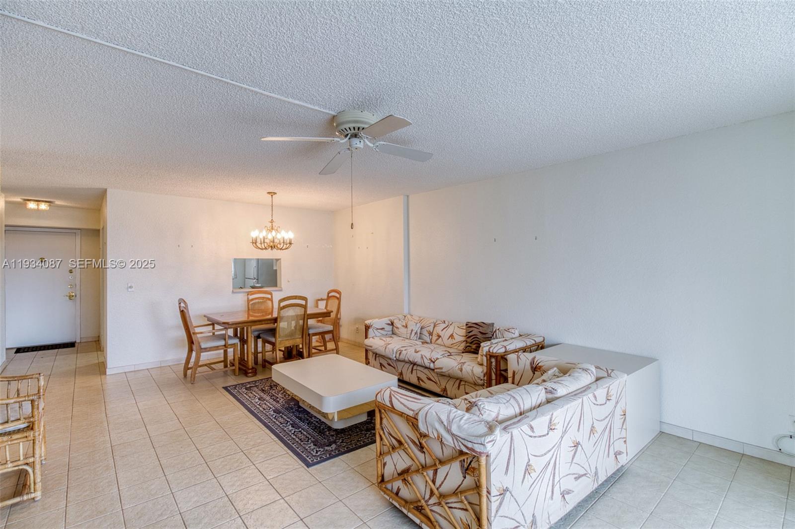 314 Southeast 10th Street, Unit 406 Dania Beach, FL 33004 - Photo 6 of 23