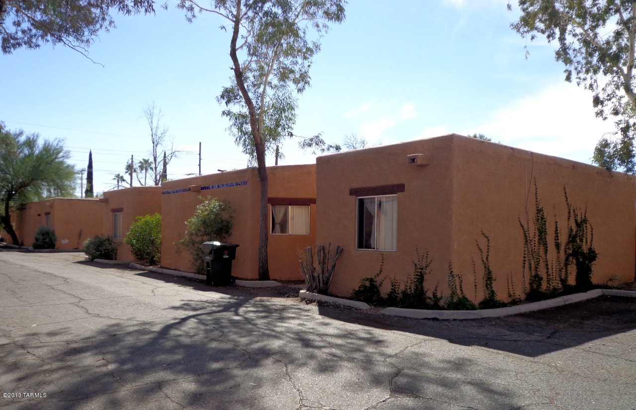 4327 East Fairmount Street Tucson, AZ 85712 - Photo 1 of 1