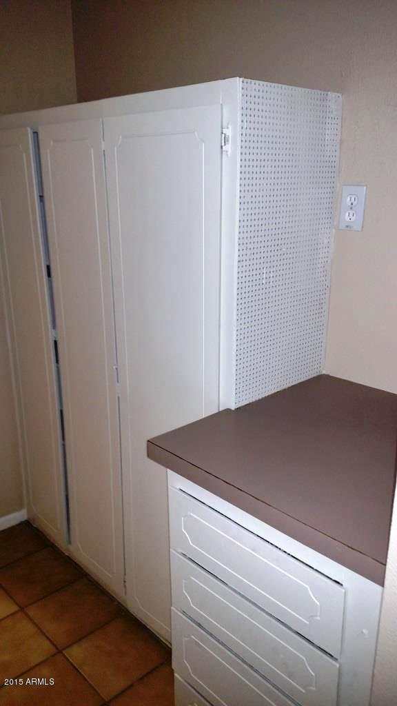 3433 West Redfield Road Phoenix, AZ 85053 - Photo 33 of 43 Utility Room