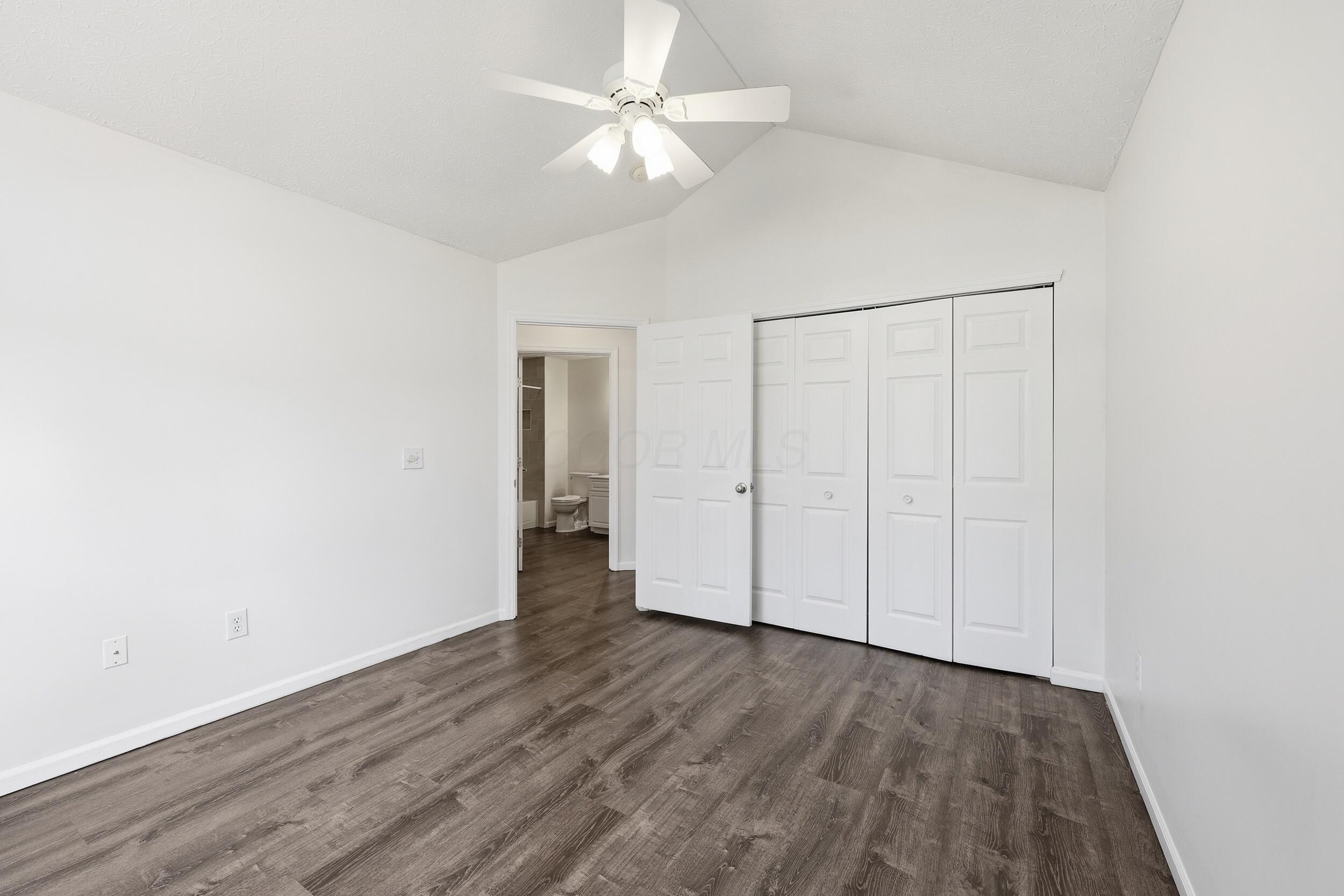 3592 Stoneway Point Powell, OH 43065 - Photo 23 of 33