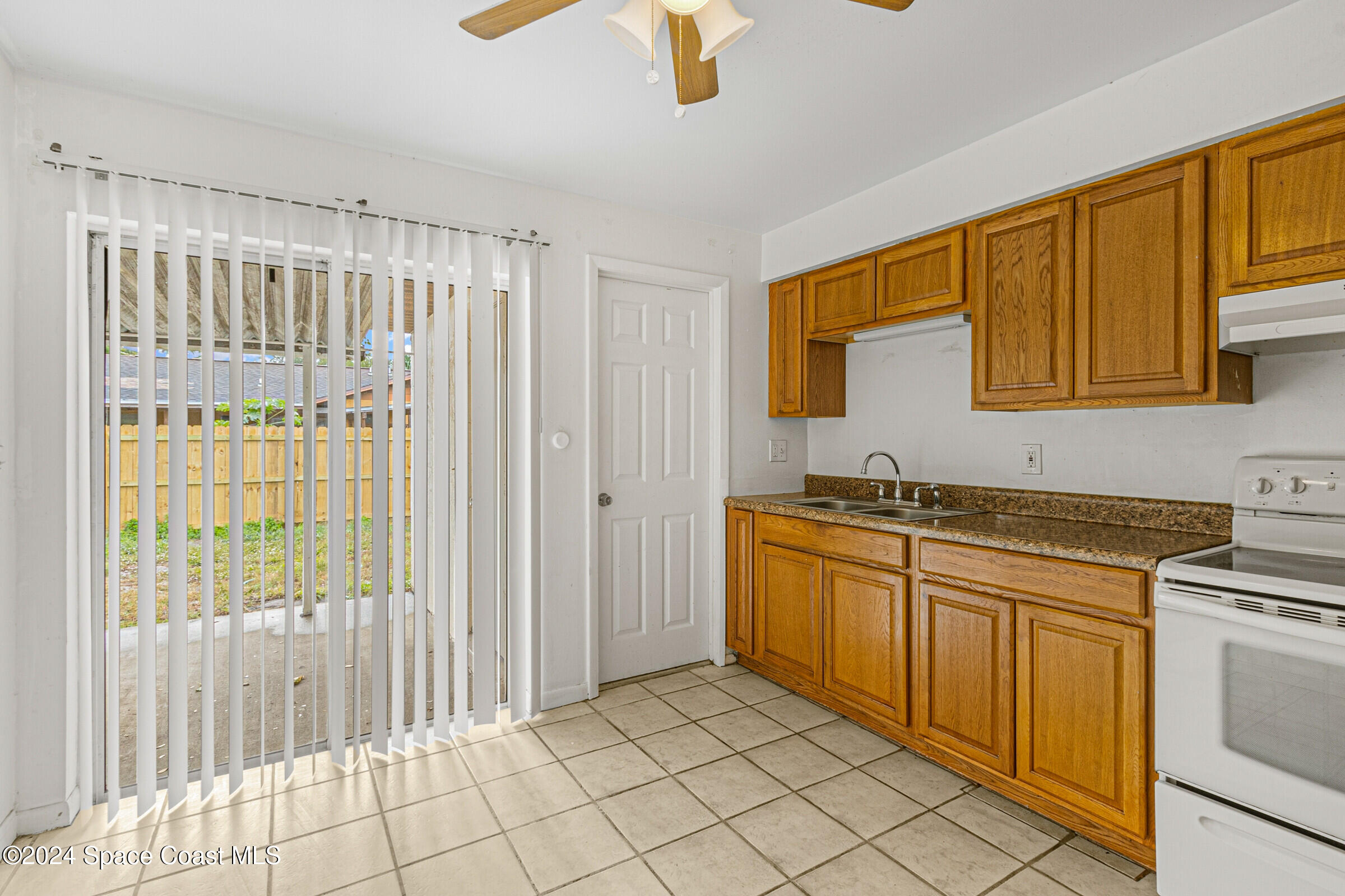 655 School Street Cocoa, FL 32922 - Photo 3 of 22 14_635School205_mls