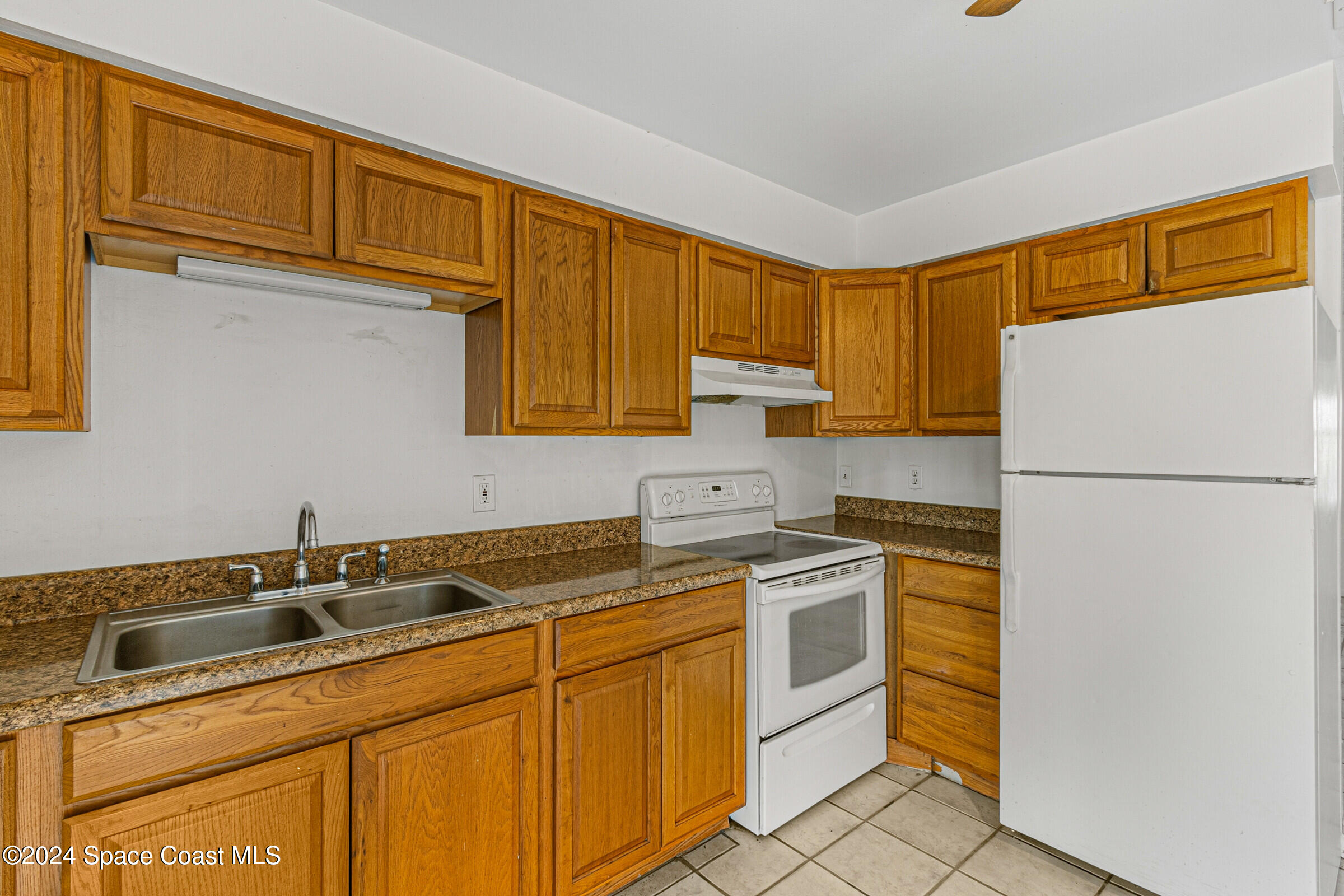 655 School Street Cocoa, FL 32922 - Photo 5 of 22 16_635School207_mls