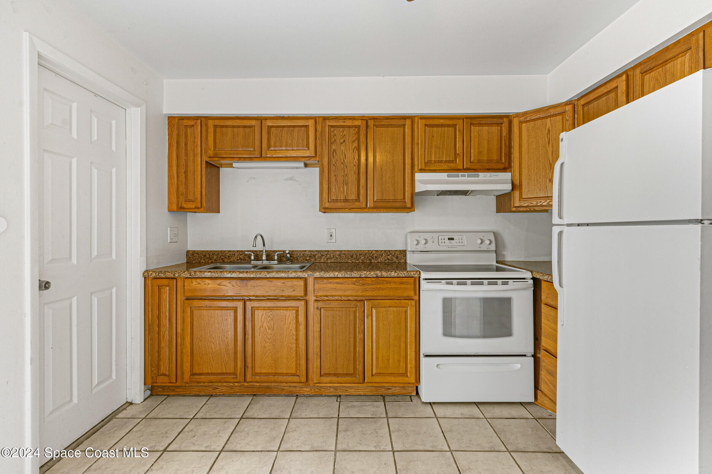 655 School Street Cocoa, FL 32922 - Photo 7 of 22 19_635School210_mls