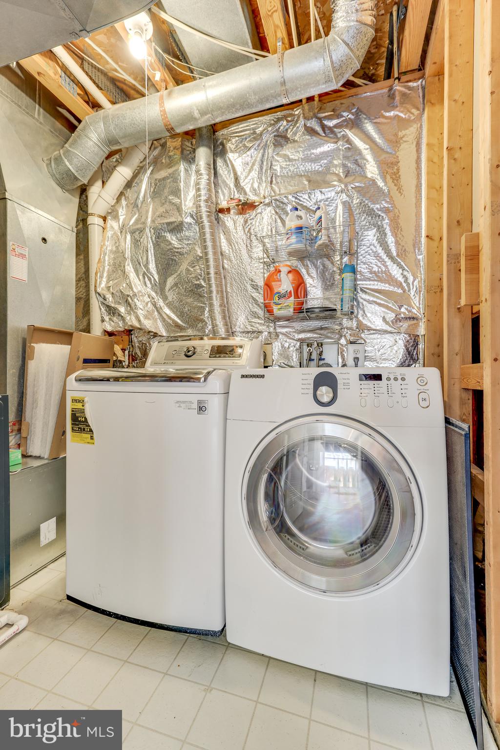 21659 Frame Square Broadlands, VA 20148 - Photo 35 of 44 Laundry Room