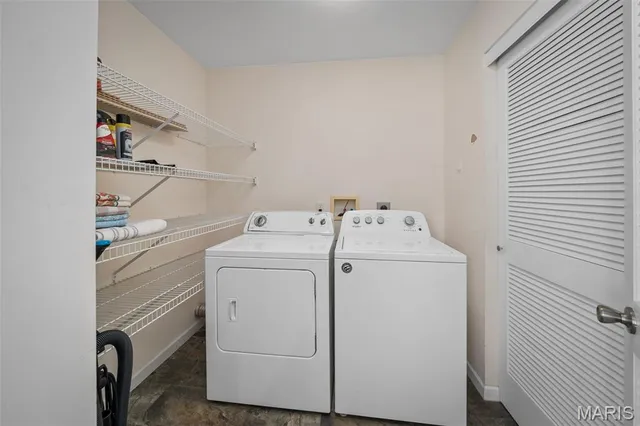 $265,000 | 6 Quiet Meadow Court, St. Peters, MO 63376