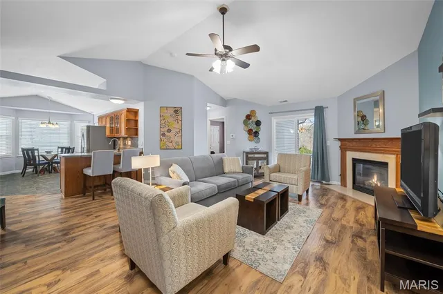 $265,000 | 6 Quiet Meadow Court, St. Peters, MO 63376