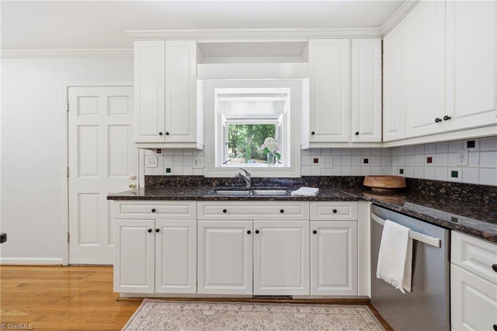 608 Alpine Road Winston-Salem, NC 27104 - Photo 16 of 41