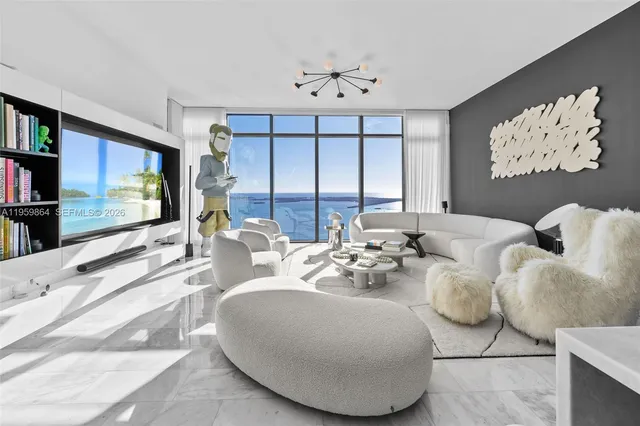 $3,250,000 | 1451 Brickell Avenue, Unit 4401, Miami, FL 33131