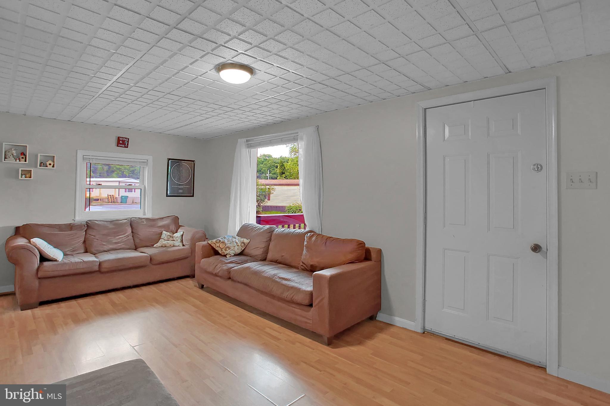 82 Bonnybrook Road Carlisle, PA 17013 - Photo 11 of 33 Gallery Image 11