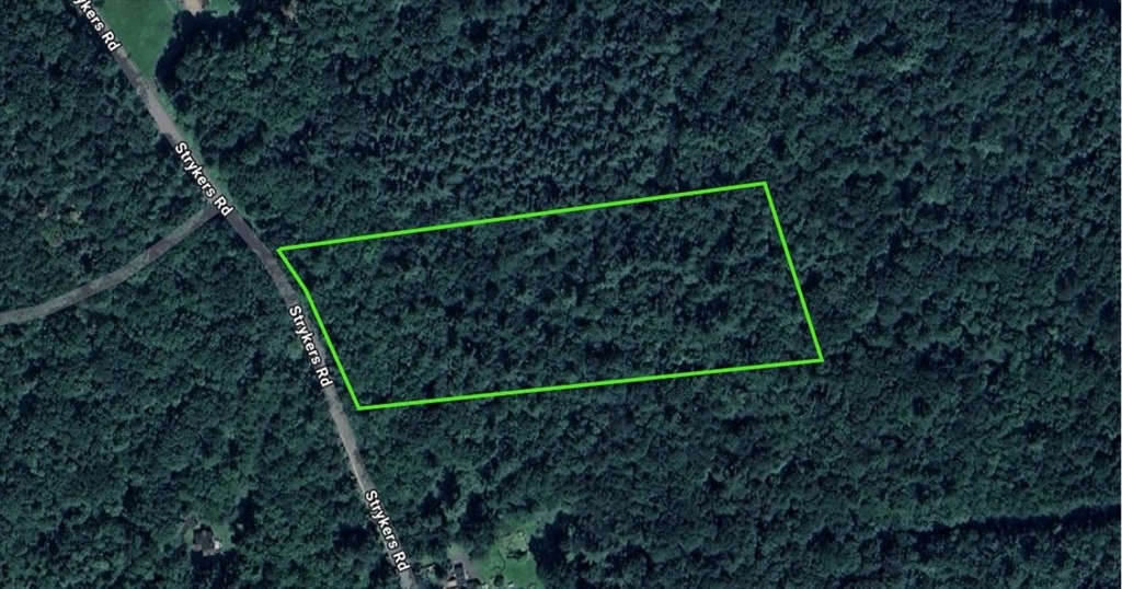 0 Strykers Road North Adams, MA 01247 - Photo 1 of 1 a view of a fence