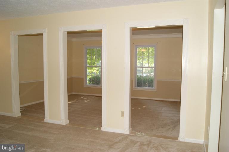 7612 Modisto Lane Springfield, VA 22153 - Photo 13 of 30 Interior (General)