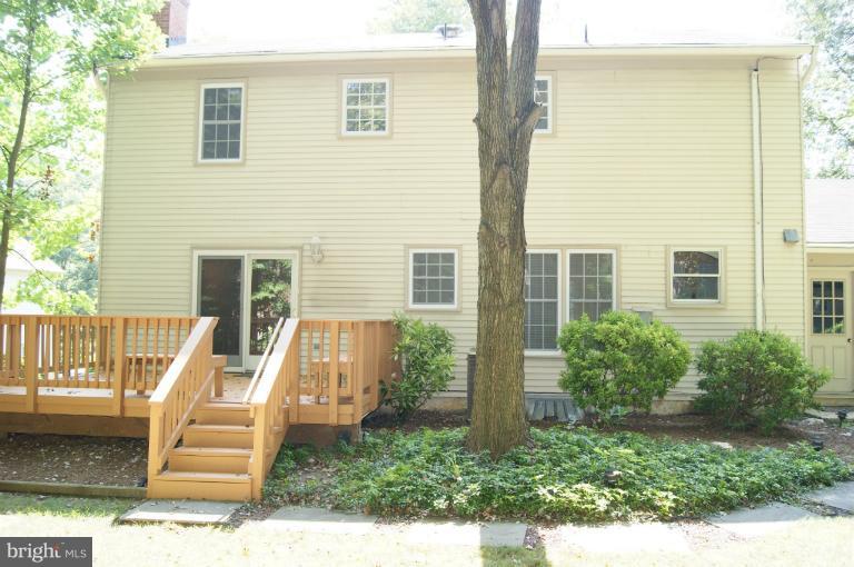 7612 Modisto Lane Springfield, VA 22153 - Photo 25 of 30 Exterior (Rear)