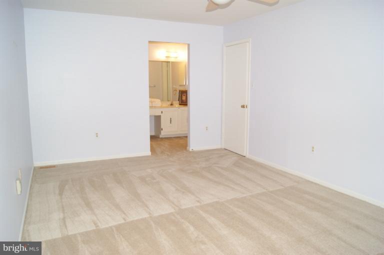 7612 Modisto Lane Springfield, VA 22153 - Photo 26 of 30 Bedroom (Master)