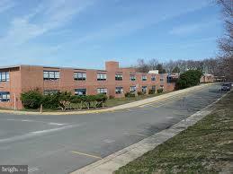 7612 Modisto Lane Springfield, VA 22153 - Photo 4 of 30 West Springfield High School