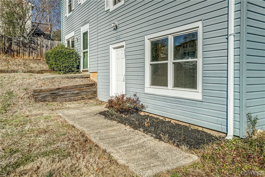 603 Bailey Road Charlottesville, VA 22903 - Photo 5 of 37 a front view of a house with a yard