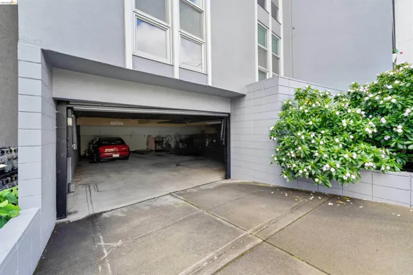 $369,000 | 666 Oakland Avenue, Unit 105, Oakland, CA 94611