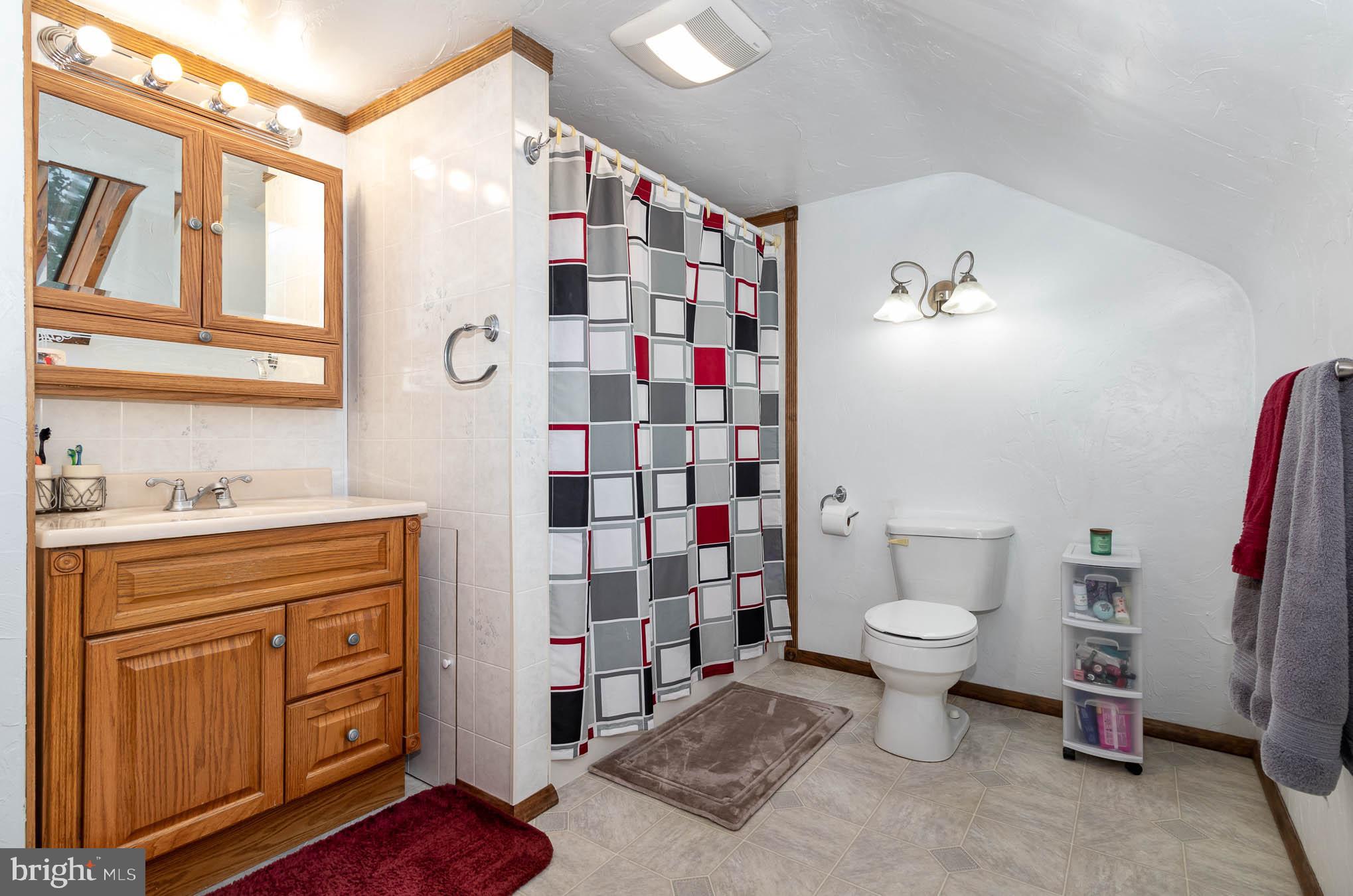 3 Locust Street Gettysburg, PA 17325 - Photo 18 of 25