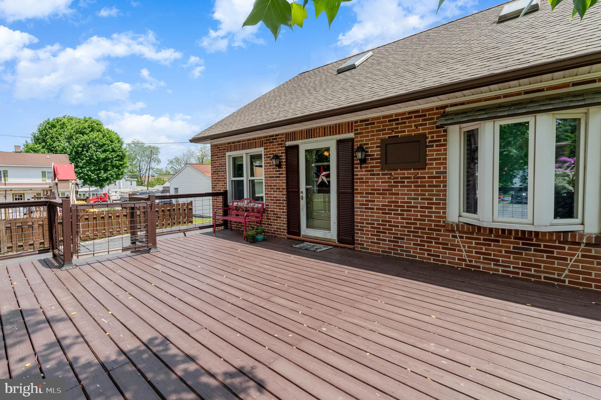 3 Locust Street Gettysburg, PA 17325 - Photo 4 of 25