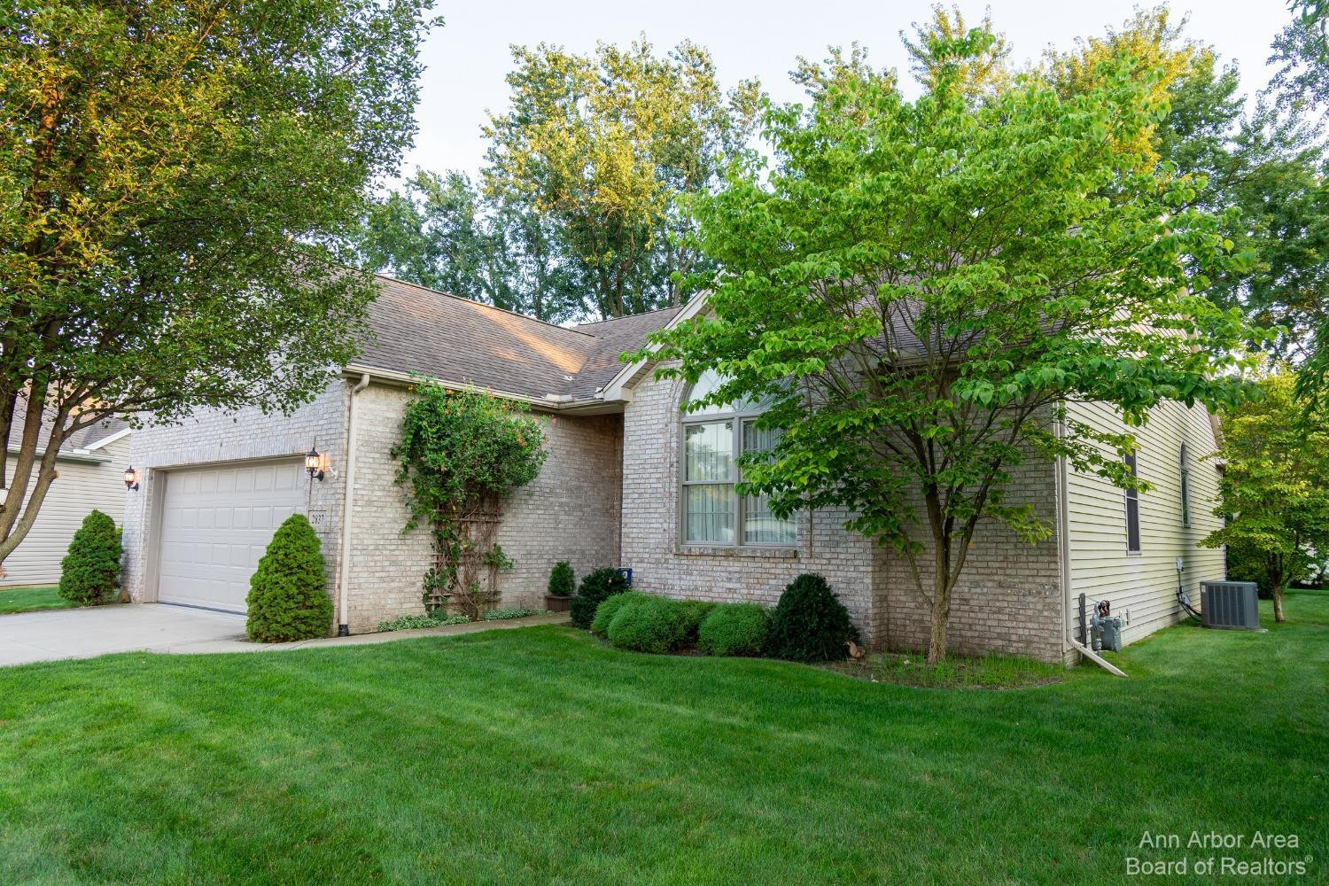 2837 Floyd Road Lambertville, MI 48144 - Photo 2 of 25 Photo 2