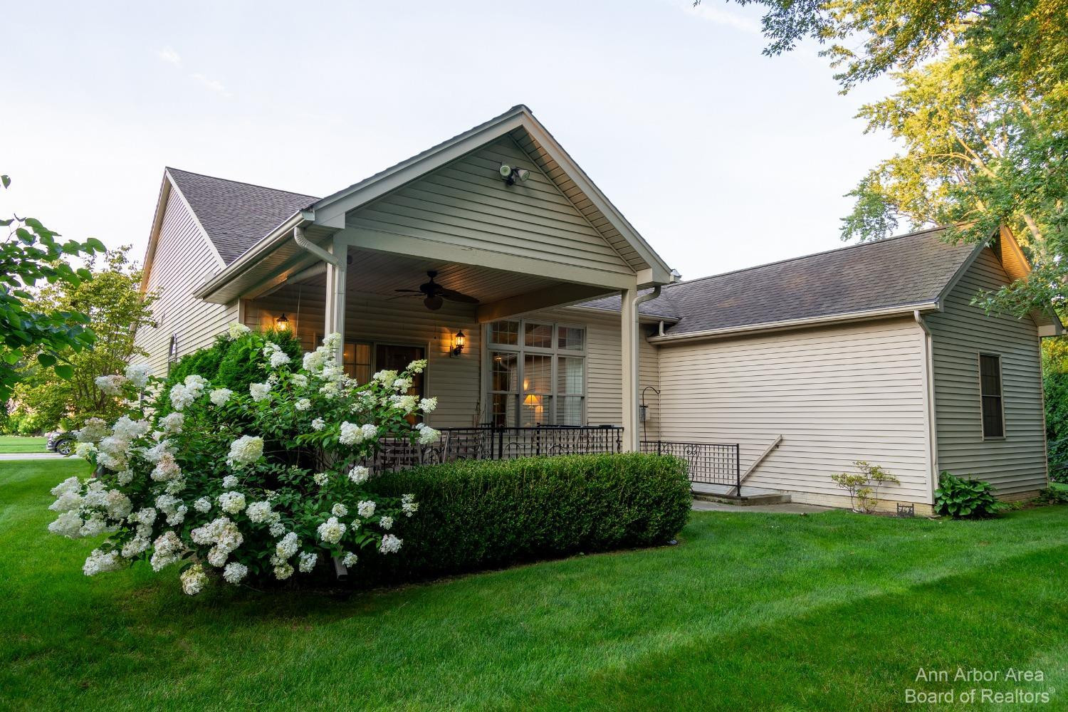 2837 Floyd Road Lambertville, MI 48144 - Photo 7 of 25 Photo 7