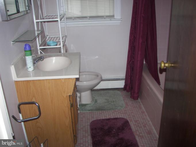 9318 Lanham Severn Road Lanham, MD 20706 - Photo 2 of 12 Bath