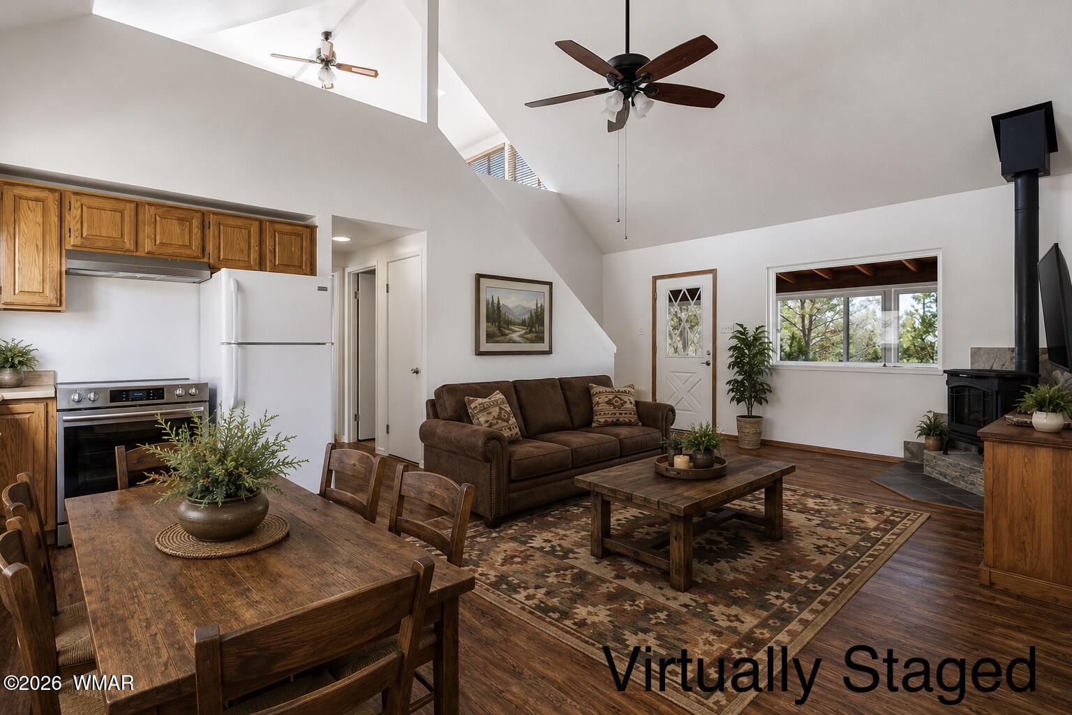 3370 Turkey Run Overgaard, AZ 85933 - Photo 11 of 37