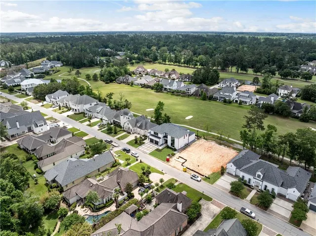 $1,895,000 | 67 Hummingbird Road, Covington, LA 70433