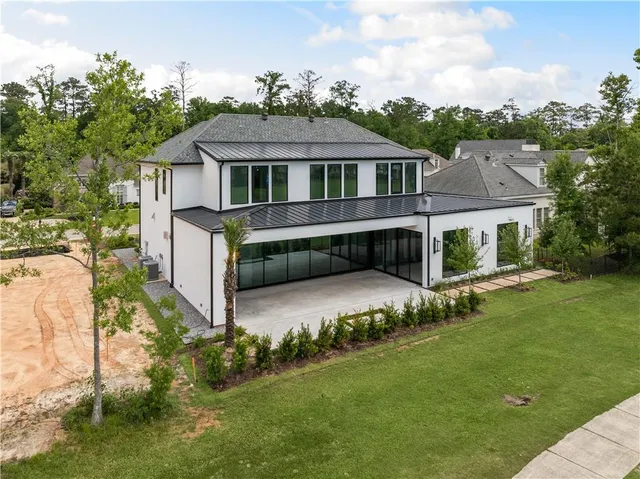 $1,895,000 | 67 Hummingbird Road, Covington, LA 70433