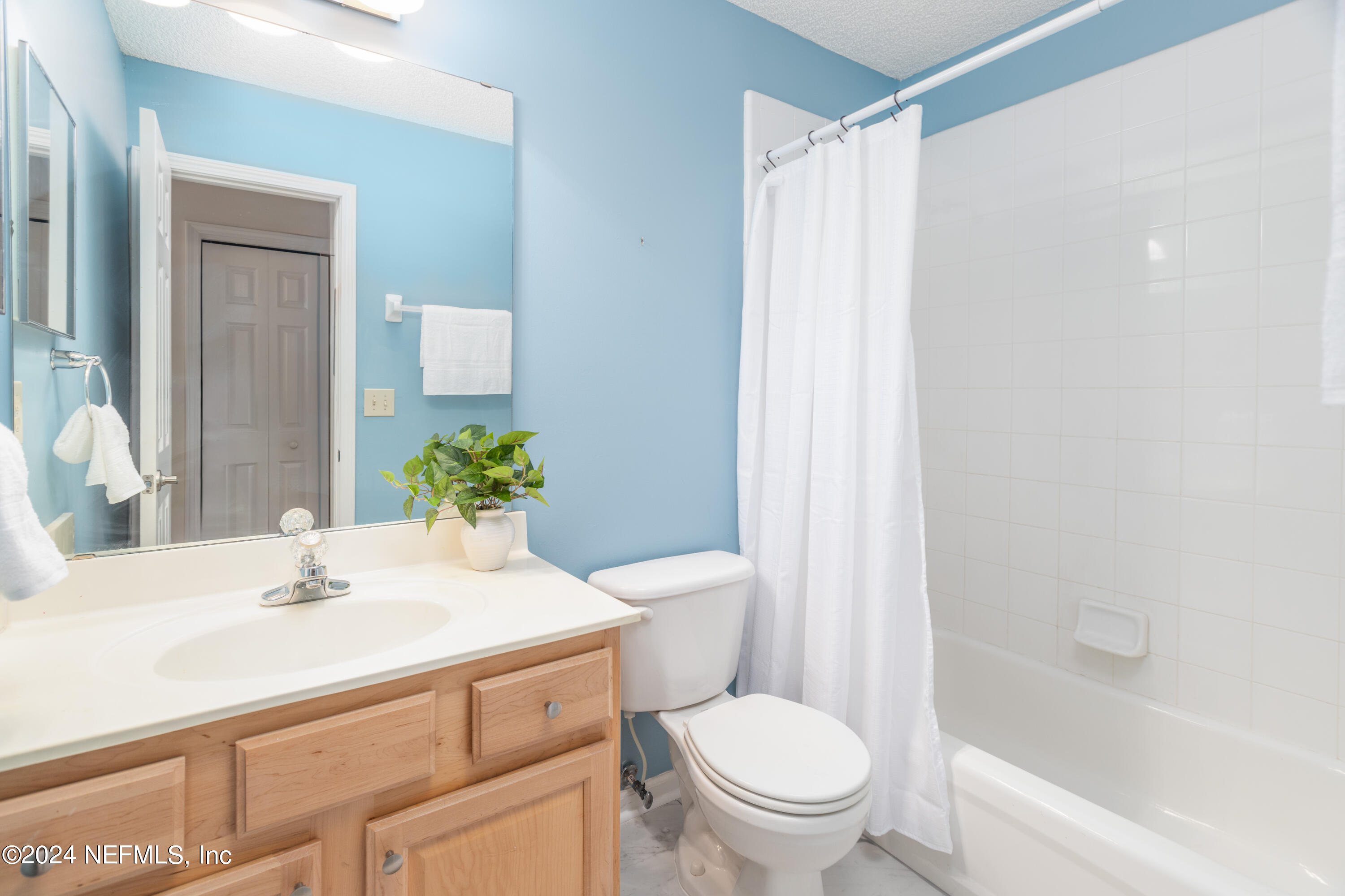 2802 Hidden Stagecoach Road Jacksonville, FL 32223 - Photo 28 of 42 Bonus Room full bath