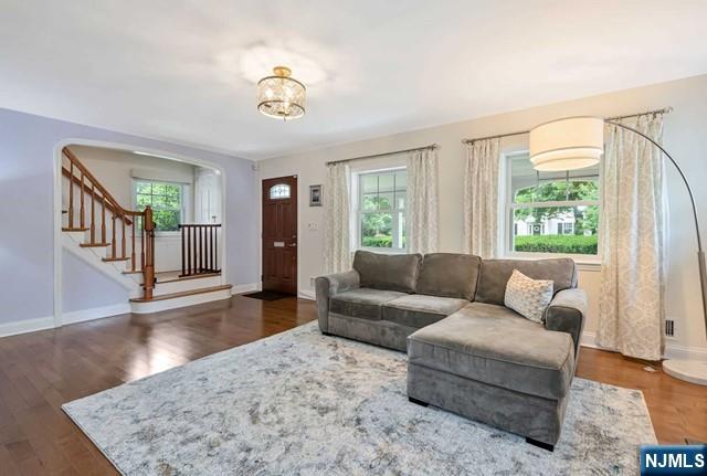 211 Bellair Road Ridgewood, NJ 07450 - Photo 9 of 47