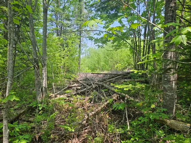 $169,900 | 2016 Hudson Road, Hudson, ME 04449