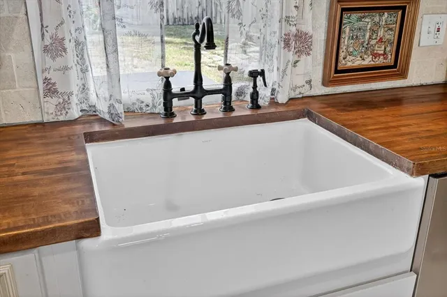 a close up of a bathtub
