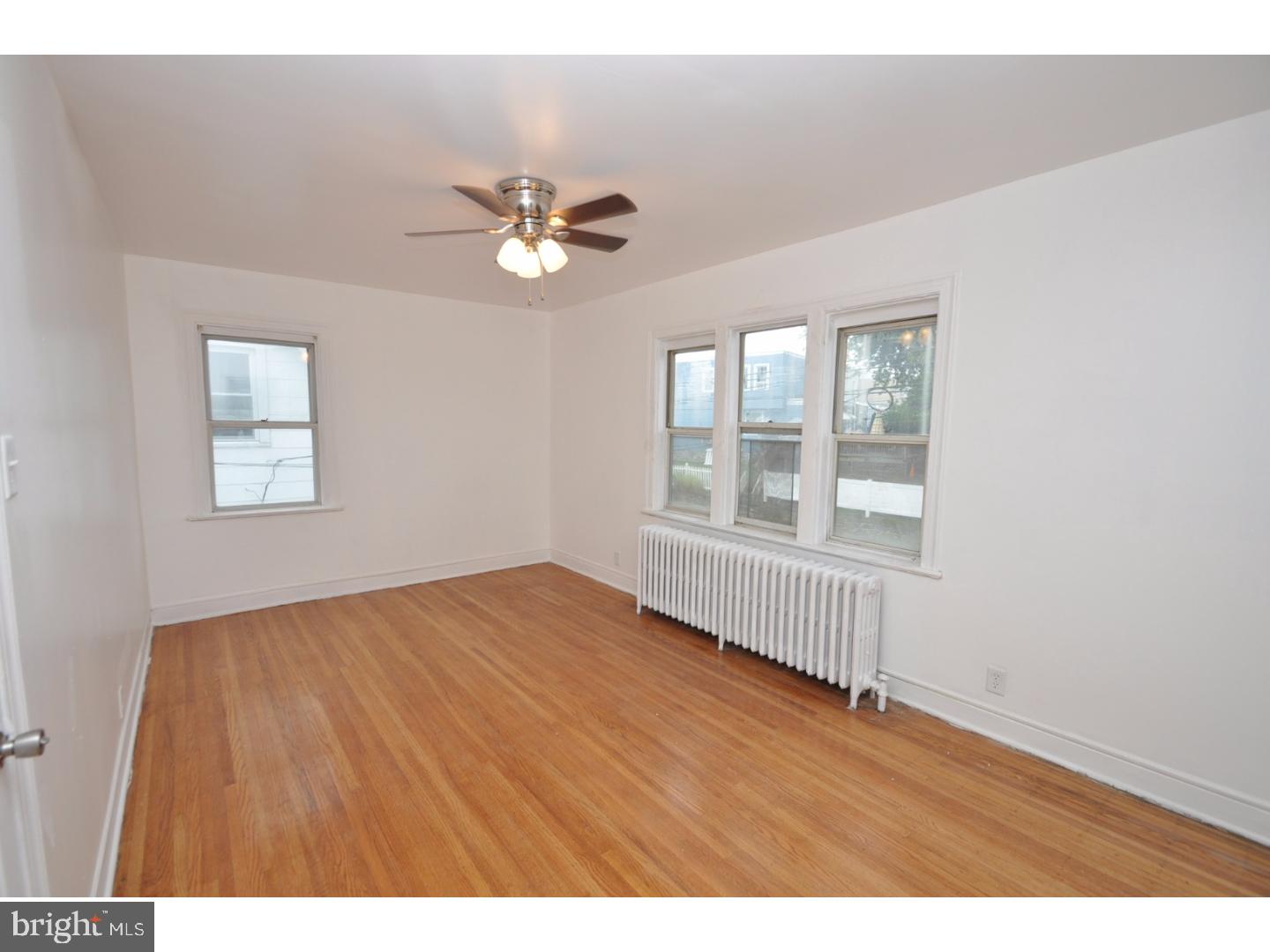 7807 Parkview Road Upper Darby, PA 19082 - Photo 7 of 17