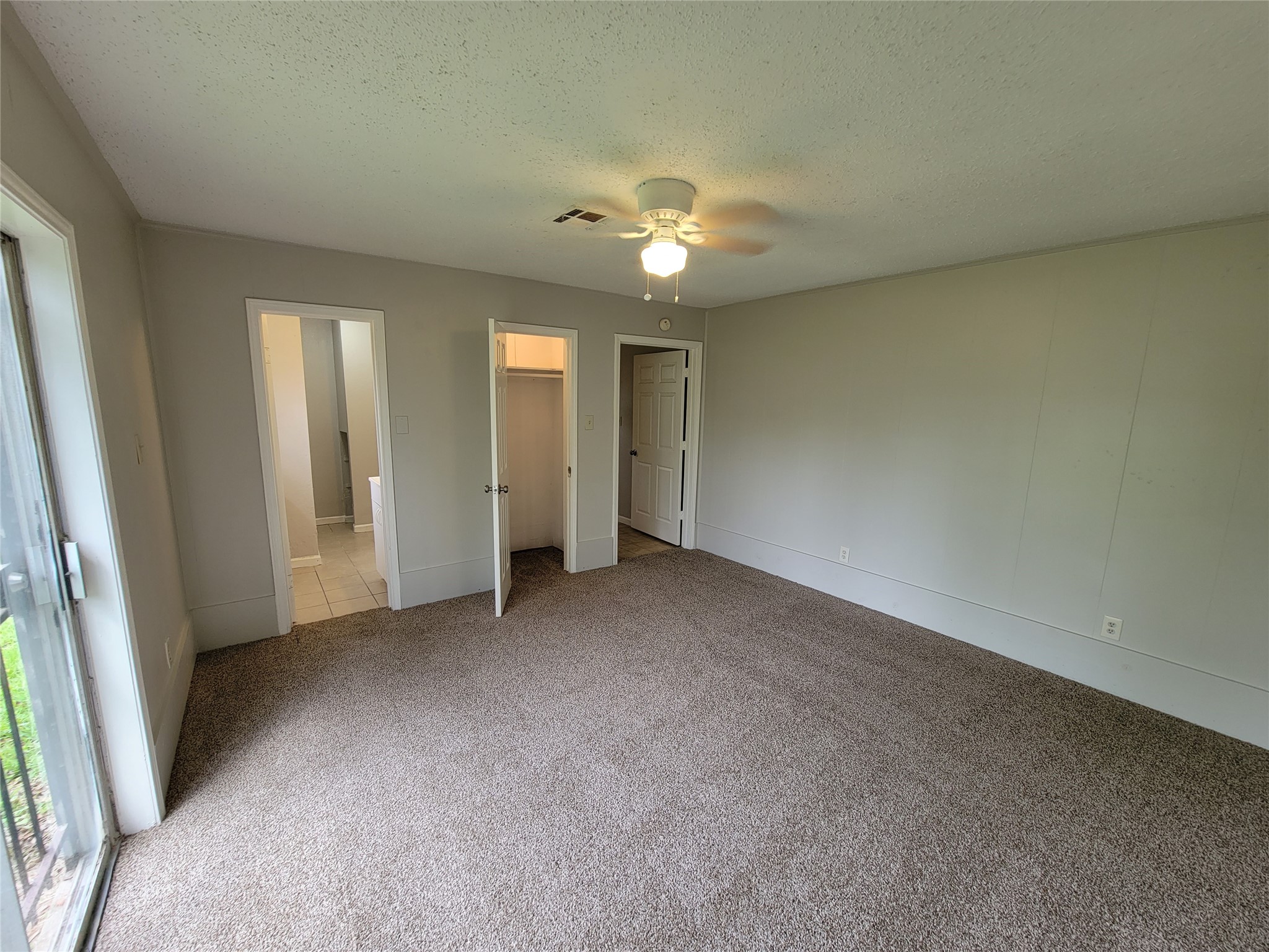 2205 Velma Street La Marque, TX 77568 - Photo 11 of 28