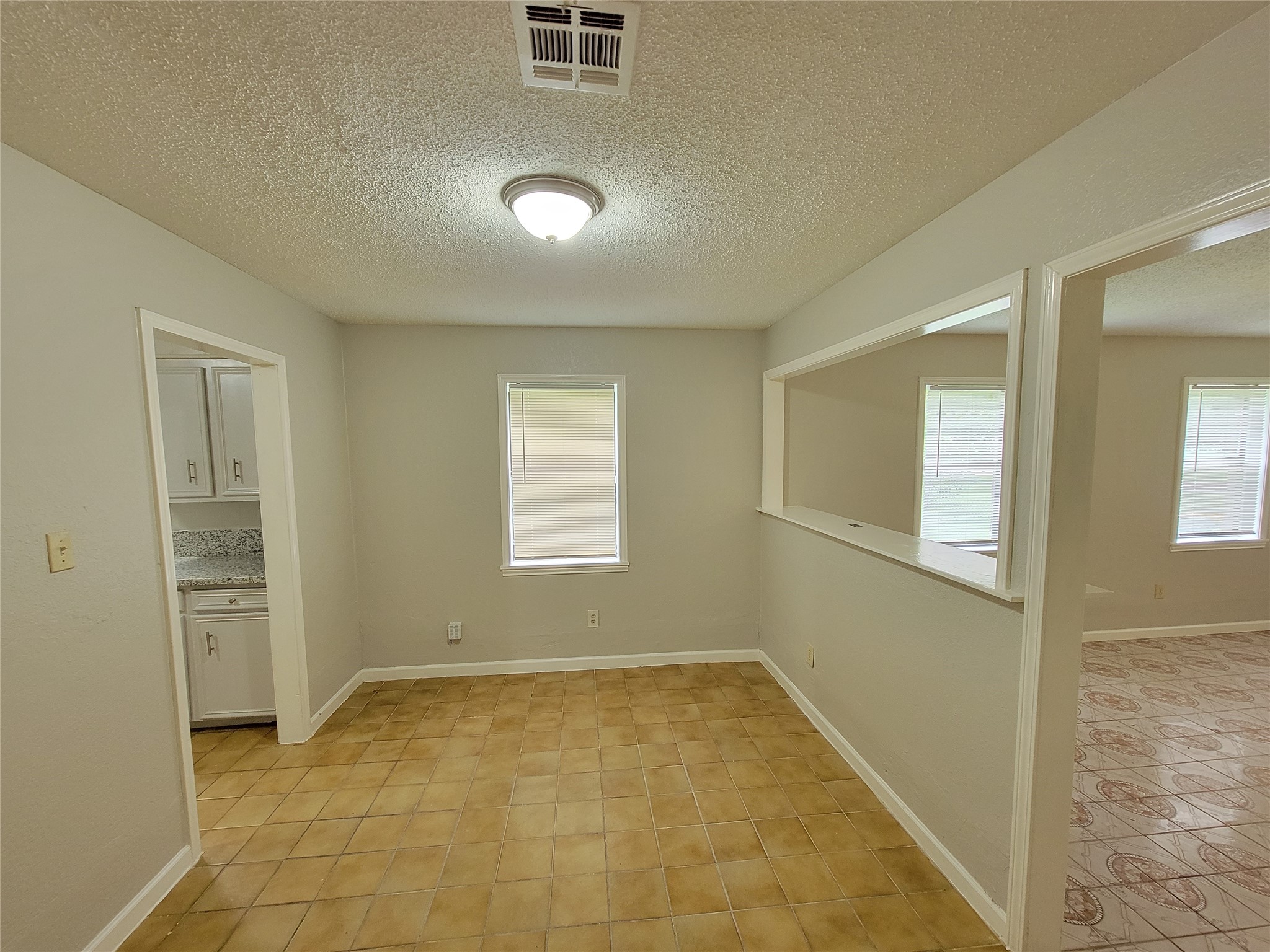 2205 Velma Street La Marque, TX 77568 - Photo 6 of 28