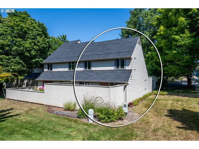 a house view with a swimming pool