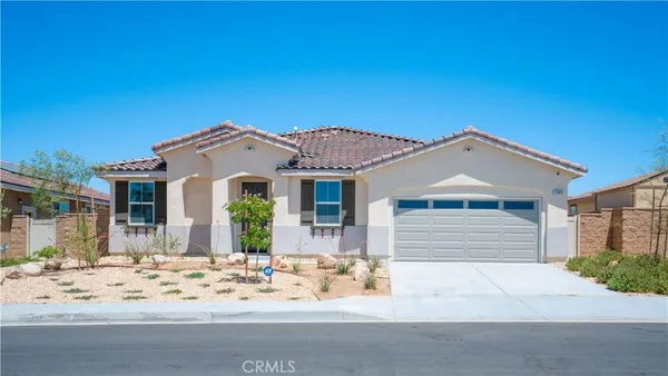 $3,000 | 13925 Mesa View Drive, Victorville, CA 92392