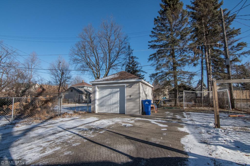 1386 Pascal Street St. Paul, MN 55108 - Photo 24 of 28 Gallery Image 24