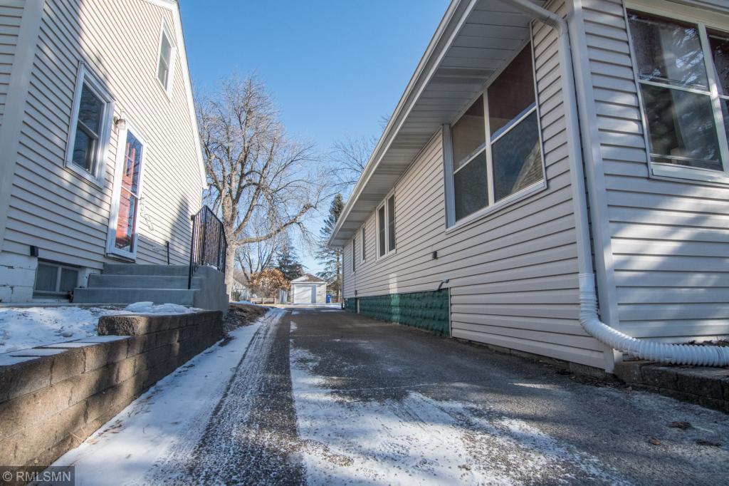 1386 Pascal Street St. Paul, MN 55108 - Photo 27 of 28 Gallery Image 27