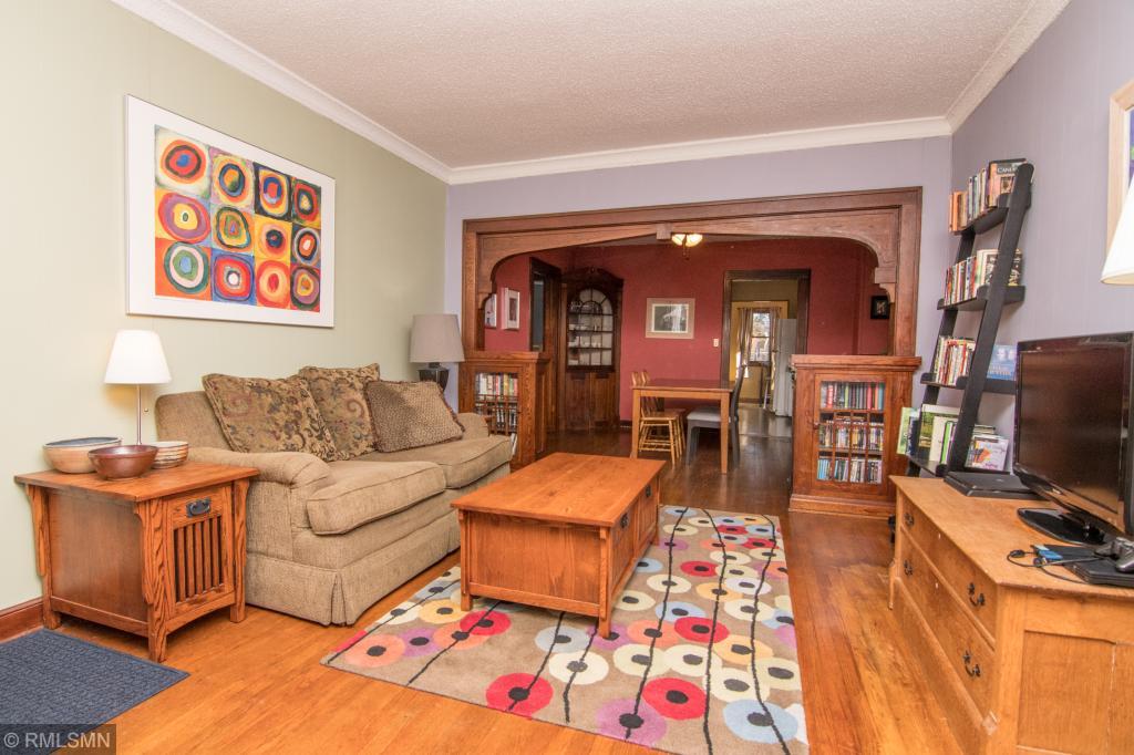 1386 Pascal Street St. Paul, MN 55108 - Photo 5 of 28 Gallery Image 5
