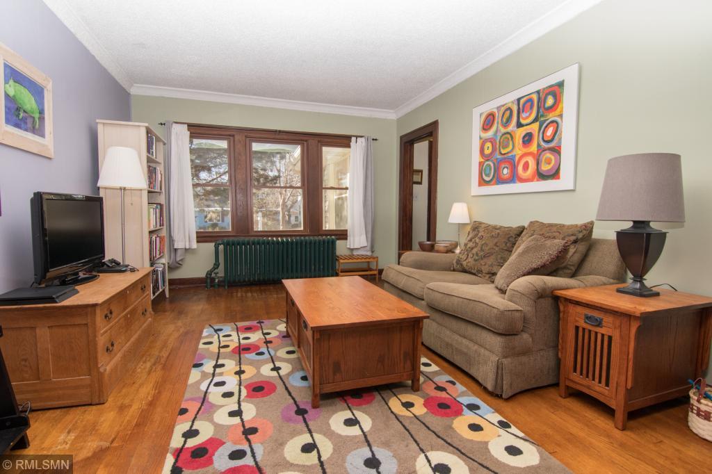 1386 Pascal Street St. Paul, MN 55108 - Photo 6 of 28 Gallery Image 6