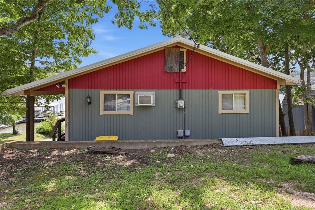 32064 Venture Road Stover, MO 65078 - Photo 3 of 38