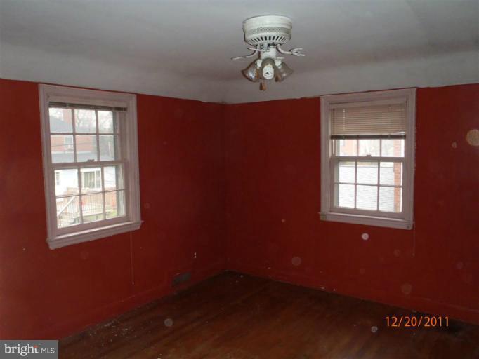 4110 Colonial Road Pikesville, MD 21208 - Photo 11 of 24 Bedroom 3