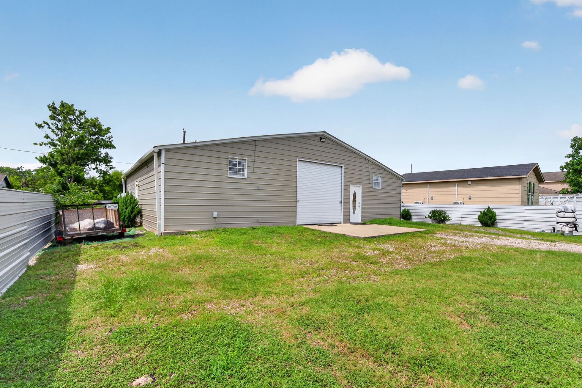 2213 Ellis Drive Rosharon, TX 77583 - Photo 33 of 40
