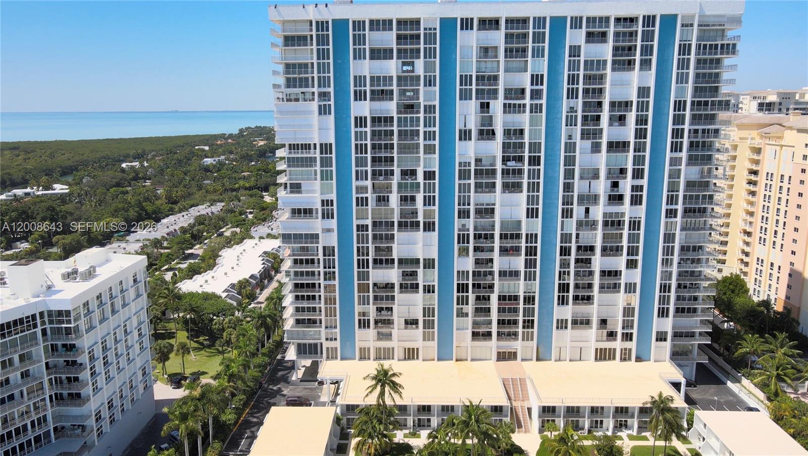 881 Ocean Drive, Unit TH12 Key Biscayne, FL 33149 - Photo 18 of 18