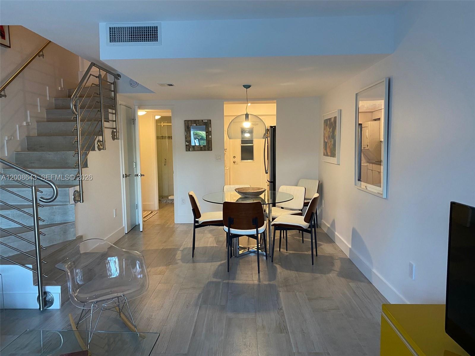 881 Ocean Drive, Unit TH12 Key Biscayne, FL 33149 - Photo 2 of 18