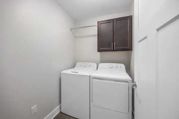 $305,000 | 1368 South Village Circle, Kalamazoo, MI 49009