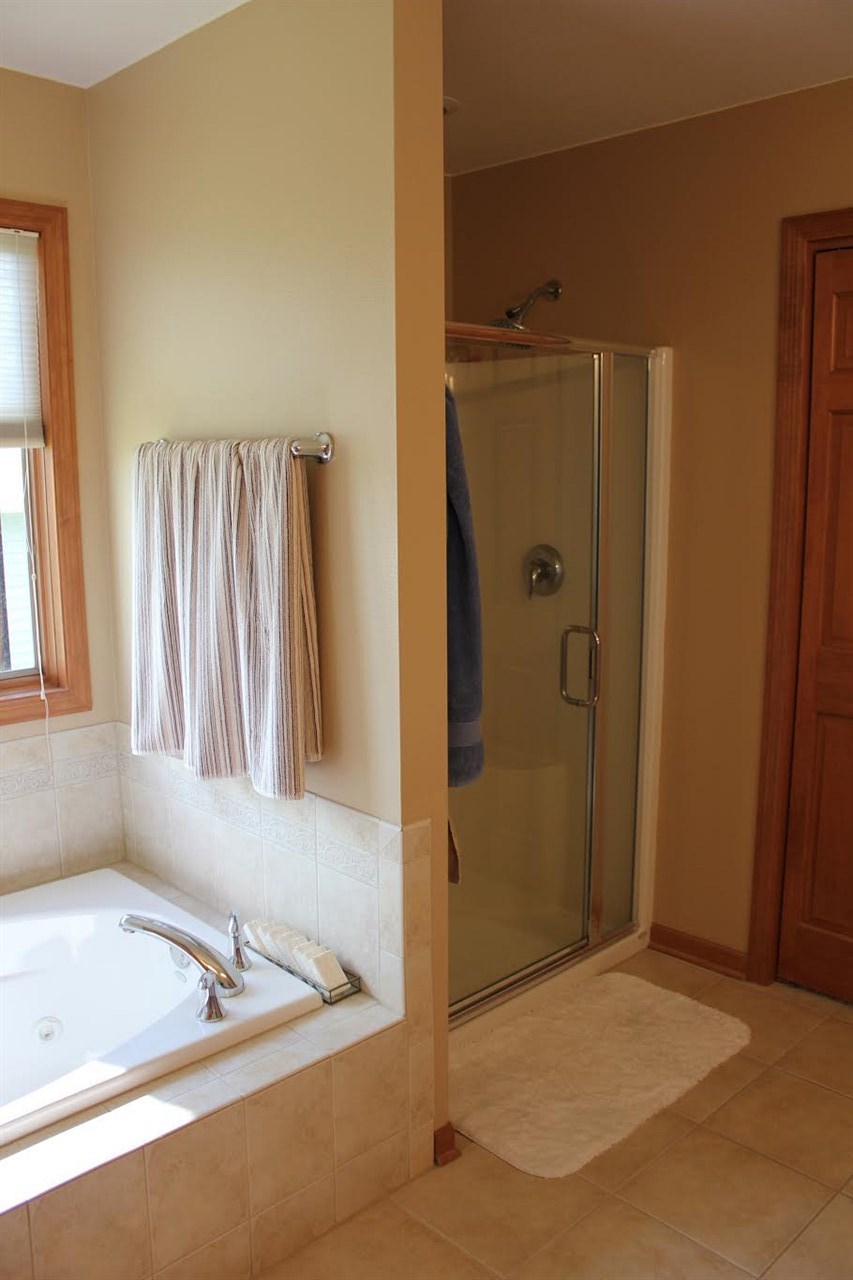 7163 West Ridge Lane Cherry Valley, IL 61016 - Photo 13 of 25 Gallery Image 13
