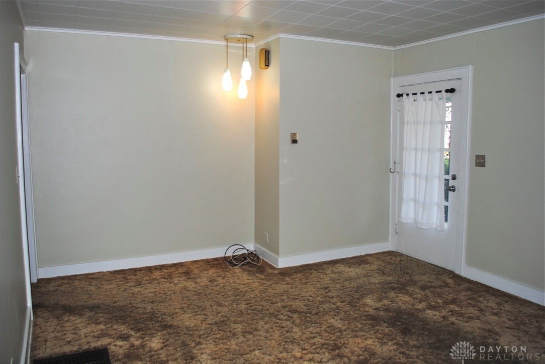 305 North Burnett Road Springfield, OH 45503 - Photo 10 of 27 Gallery Image 10